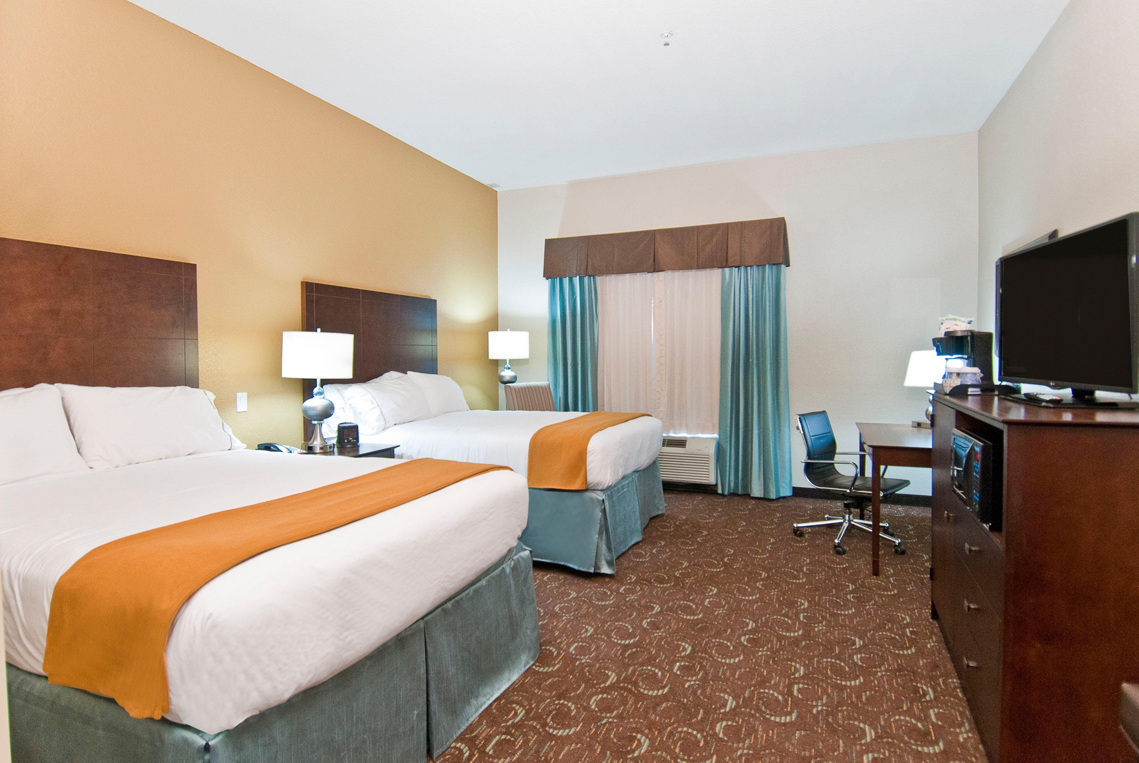 Holiday Inn Express & Suites San Antonio Frost Bank Center By Ihg Exterior photo